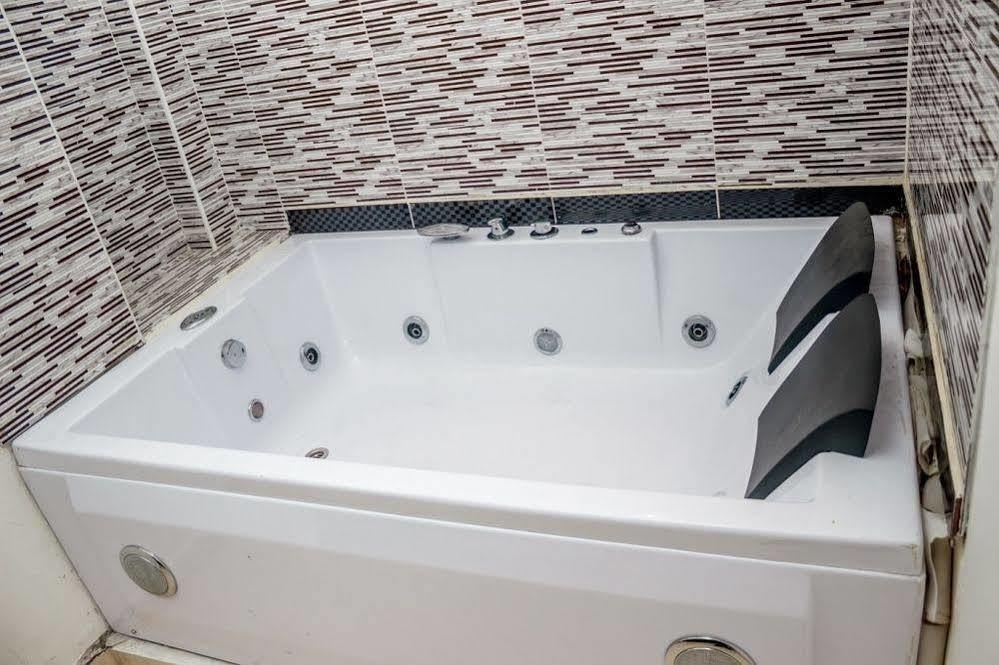 Bulerias Hotell Medellín Eksteriør bilde